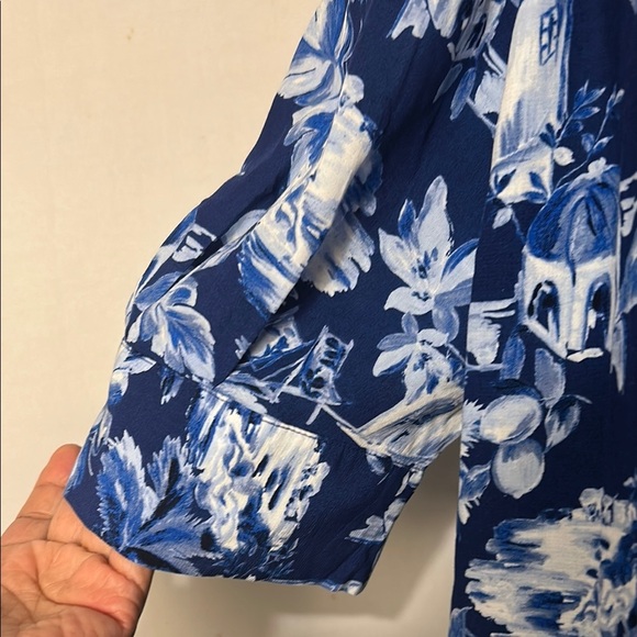 Loft Women’s Top Shirt Blouse V-Neck Short Sleeves Size Xtra Large - Picture 6 of 13